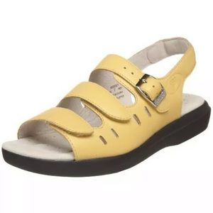 Propét Slingback Sandals Yellow Leather Shoes 12